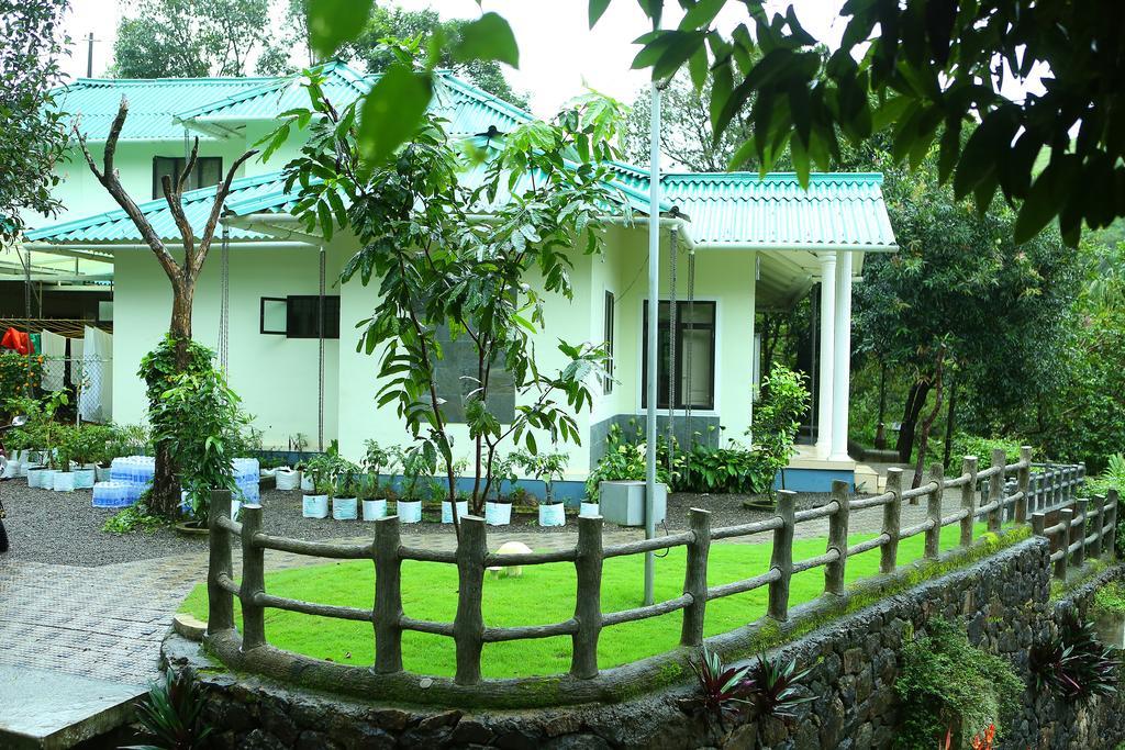 Holiday Vagamon Luaran gambar